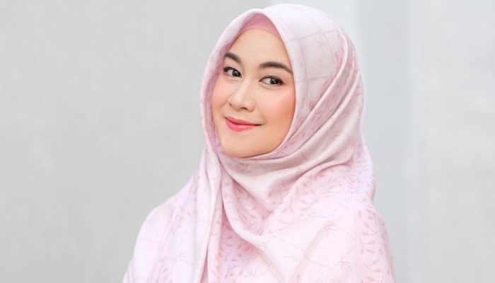 Profil dan Biodata Anisa Rahma Lengkap, Mantan Girlband Cherry Belle