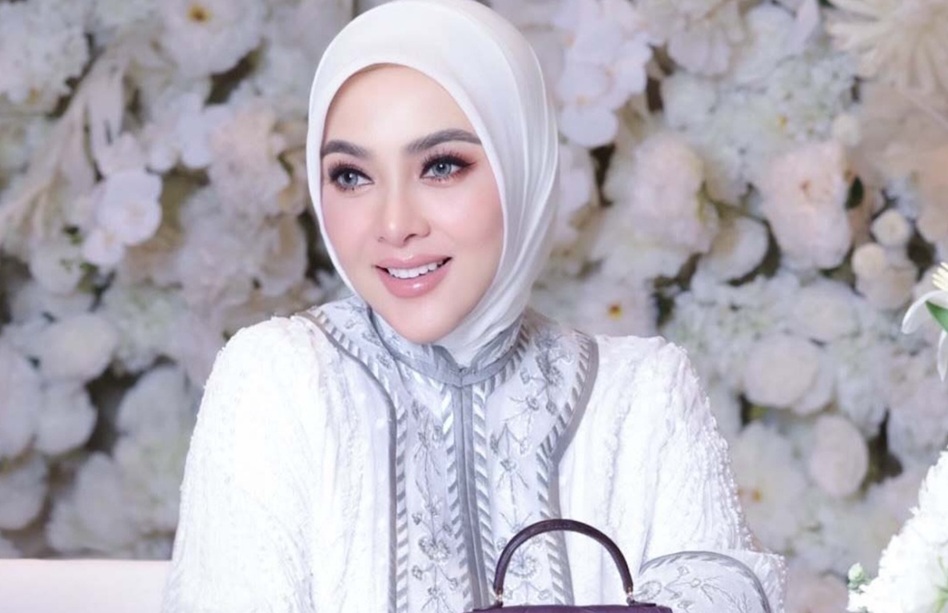 Syahrini Kembali ke Dunia Musik Lewat Lagu "Kau Yang Utama"
