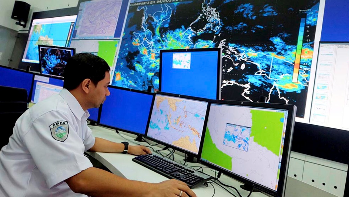 BMKG: Waspada Hujan Lebat dan Angin Kencang September 2026