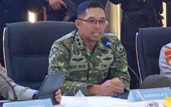 Kapendam Jaya Letkol Arh Noor Iskak menyampaikan bahwa berdasarkan informasi sementara, rumah dinas jadi markas judol tersebut disewakan kepada masyarakat sipil.