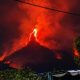 Kebakaran Gunung Arjuno-Welirang kembali terjadi di Gumandar dan Gunung Ringgit. Simak lokasi titik api dan upaya pemadaman terbaru.