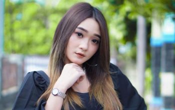 Simak biodata Difarina Indra lengkap: nama asli, umur, agama, pendidikan, karier bersama Om Adella, hingga kabar terbarunya di 2026.