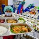 Susu MBG wajib 80 persen dari peternak lokal mulai 1 November 2026, membuka peluang pasar bagi peternak sapi perah dan produsen susu dalam negeri.