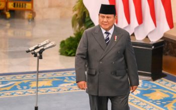 Prabowo panggil pimpinan BI dan OJK ke Istana pada 19 Oktober 2026 untuk membahas stabilitas rupiah, pasar modal, inflasi pangan, dan ekonomi.